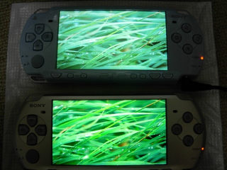 Illustration for article titled Let's Compare PSP 3000 (Again!)